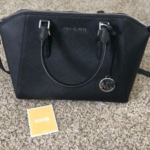 Michael Kors satchel/crossbody bag